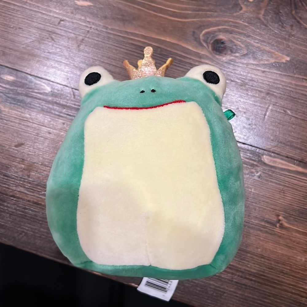 Prince frog Squishmallow. Excellent condition. No tag.